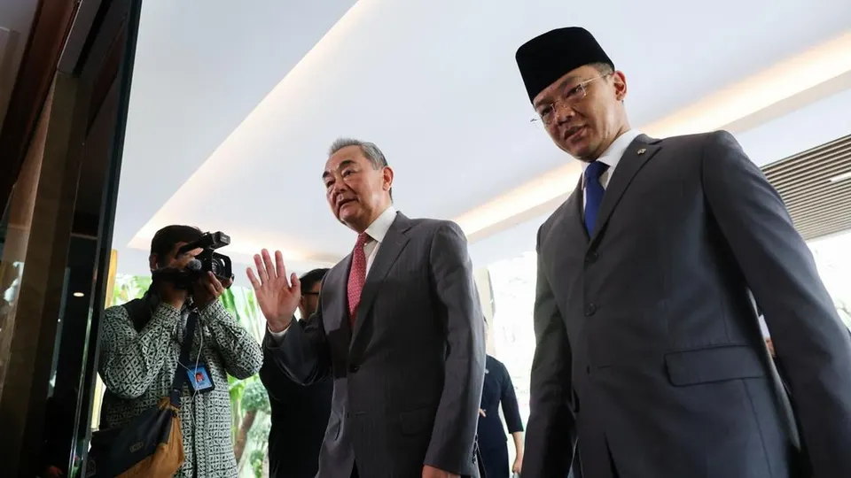 Menteri Luar Negeri China Wang Yi Kunjungi Jakarta untuk Pertemuan 2+2