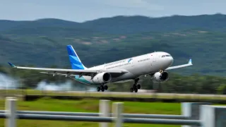 Garuda Batalkan Penerbangan hingga 7 September Imbas Abu Anak Krakatau
