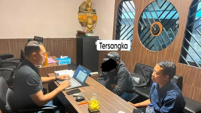Heboh Turis Asing Mesum Depan Rumah Warga di Badung, Kini Ditangkap Polisi