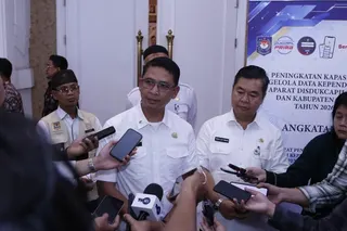 Penerapan Identitas Kependudukan Digital Kemendagri dan Transformasi Layanan Publik