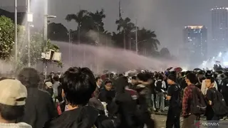 Ricuh 27 Agustus di Jakarta, Polisi Tangkap 322 Orang, 1 Tewas