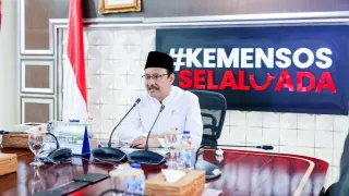 Gunung Anak Krakatau Erupsi, Kemensos Siagakan Tagana & Logistik