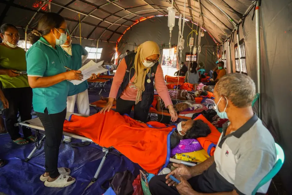 Update Gempa NTT, Korban 91 Jiwa, Pengungsi Mulai Sakit ISPA