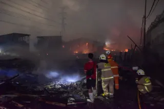 Kebakaran Rumah di Muara Angke, 2 Warga Terluka