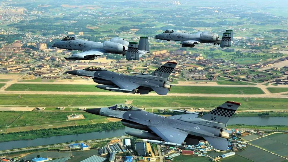 Jet Tempur F-35 & EA-37 B NATO Mendadak 'Kepung' Wilayah Rusia