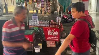 Pedagang Kopi di Jakut Ditipu Pria Ngaku Habis Bensin, Motor Raib Dibawa Kabur
