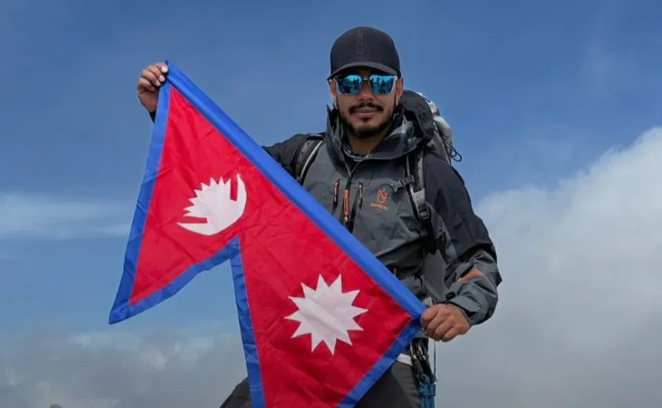 Pendaki Ternama Nirmal Purja Hilang Usai Longsoran Salju di Gunung Broad Peak Pakistan