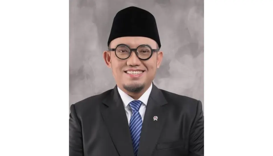 Jangan Berlindung di Balik Topeng Agama, Menjaga Integritas dan Kepercayaan Publik