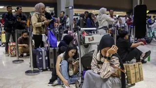 35 Ribu Penumpang Terdampak Penutupan Bandara Soekarno-Hatta Akibat Erupsi Gunung Anak Krakatau