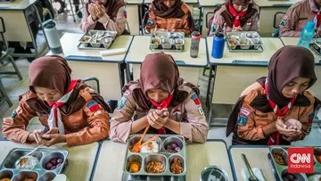 Pelaksanaan Program Makan Bergizi Gratis di SMP Negeri 23 Surabaya