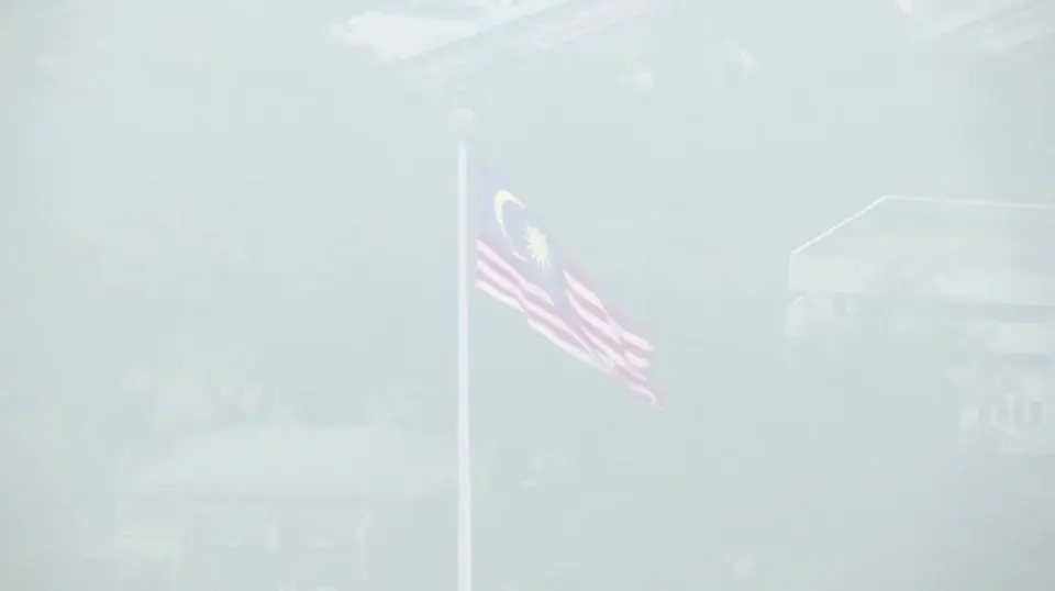 Kabut Asap Selimuti Sarawak, Ratusan Sekolah Ditutup Akibat Penurunan Kualitas Udara