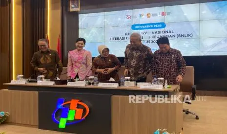 Cara Meningkatkan Pemahaman Finansial di Tengah Naiknya Indeks Literasi Keuangan Nasional 2026