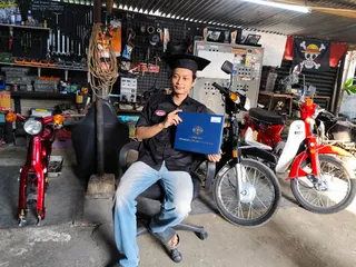 Kisah Dana Brata Fitriawan Kusuma, Lulus Kuliah di UNY dari Hasil Buka Bengkel Restorasi Motor