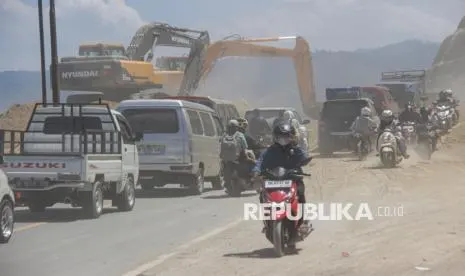 Sepekan Pascagempa Flores, Progres Kementerian PU Tangani 34 Titik Longsor dan 9 Jembatan