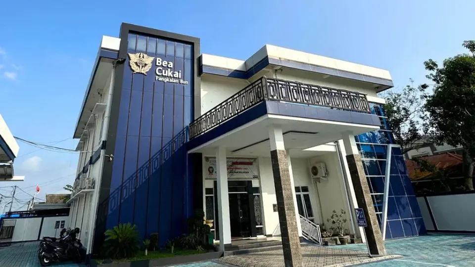 Manajemen Logistik dan Biaya Ekspor Kelapa Sawit dari Pangkalan Bun