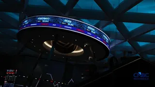 Faktor Penggerak IHSG dan Dinamika Ekonomi Global di Balik Level 6.200