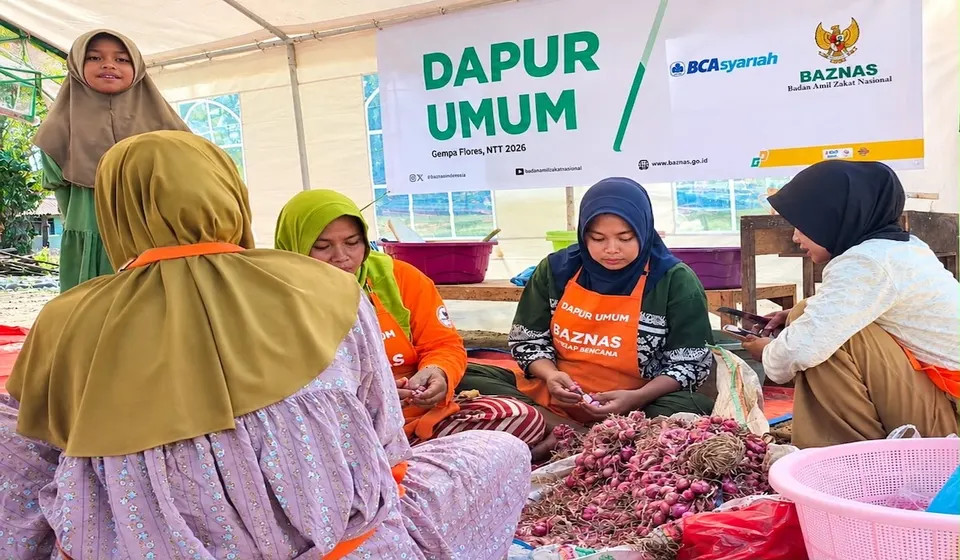 Dapur Umum Beroperasi untuk Penyintas Gempa di NTT