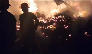 Kebakaran Gudang Palet di Krian Sidoarjo, Jalur Surabaya-Mojokerto Ditutup