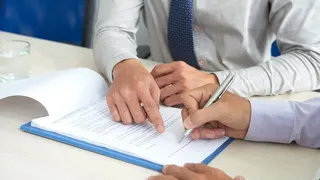 OJK Cabut Izin Usaha 13 BPR per September 2026, LPS Pastikan Pembayaran Dana Nasabah
