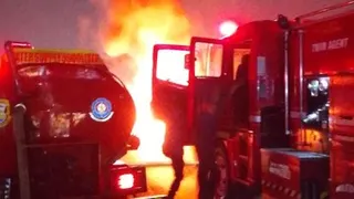 Peristiwa Kebakaran Mobil Daihatsu Grand Max di Jalur Bypass Bandar Lampung