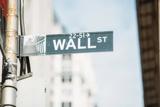 Wall Street Rebound, tetapi Saham AS Tetap Melemah Sepekan