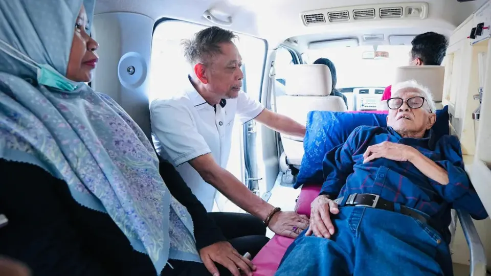 Jenguk Anak Sayuti Melik, Wamensos Pastikan Perawatan Berlanjut
