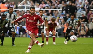 Hasil Liga Primer Inggris, Penalti Menit Akhir Dominik Szoboszlai Selamatkan Liverpool dari Kekalahan Lawan Newcastle United