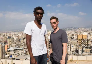 Band Massive Attack Dilarang Tampil di Singapura Usai Kibarkan Bendera Palestina