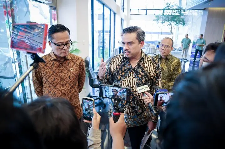 Penurunan Bunga Pinjaman Mekaar Menjadi 8 Persen, Langkah Nyata Mendorong Kesejahteraan Perempuan Pelaku Usaha