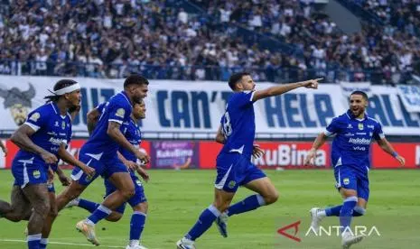 Persib Bandung Resmi Datangkan Gelandang Jepang Gakuto Notsuda