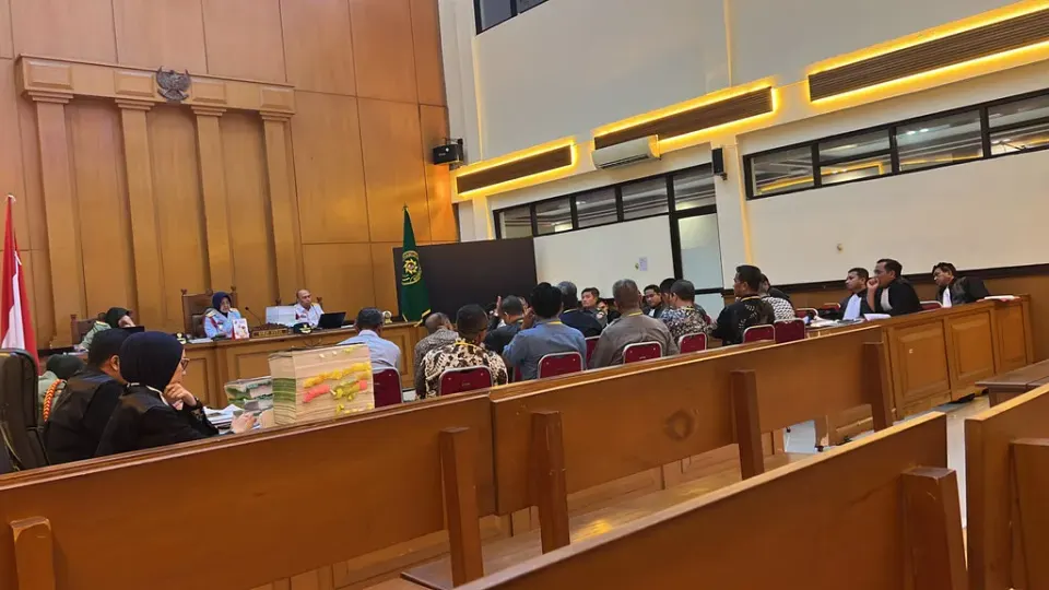 Aliran Dana Cek Rp24 Miliar Terungkap dalam Sidang Korupsi Lahan BUMD Cilacap