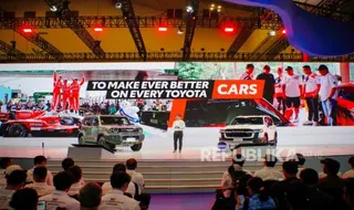 Pilihan Kendaraan Toyota GAZOO Racing dan Land Cruiser di GIIAS 2026