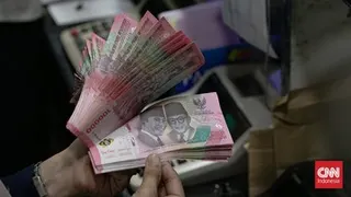 Nilai Tukar Rupiah Ditutup Menguat ke Rp18.022 per Dolar AS pada Akhir Pekan