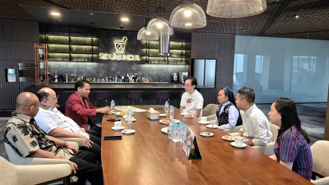 Sido Muncul Kembali Salurkan Bantuan Rp510 Juta untuk Masyarakat Terdampak Gempa NTT