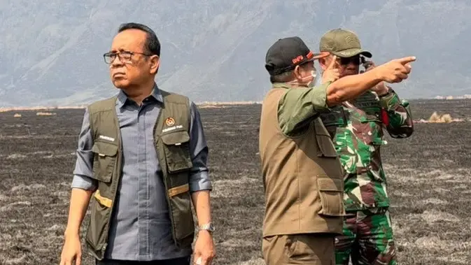 Menko PMK Ungkap Kendala Modifikasi Cuaca untuk Padamkan Kebakaran Bromo