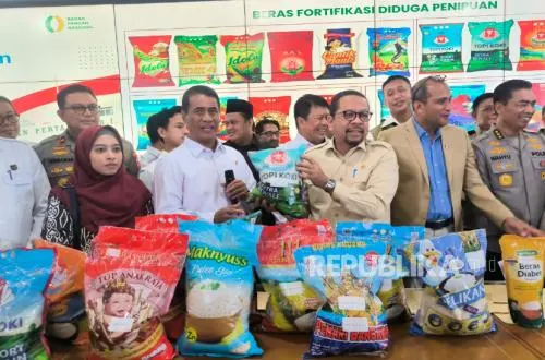 Bapanas Minta 11 Provinsi Cabut Izin 25 Merek Beras Fortifikasi Bermasalah