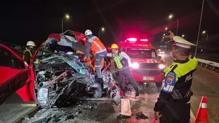 Kecelakaan Maut di Tol Jombang-Mojokerto, 4 Tewas 7 Luka