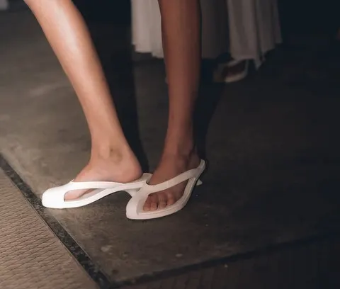 Havaianas Rilis Koleksi Kitten Heels Bersiluet Sandal Jepit di Copenhagen Fashion Week