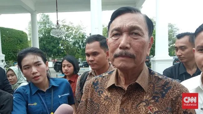 Luhut Targetkan Uji Coba Rekening Bansos Dimulai pada Kuartal I 2027