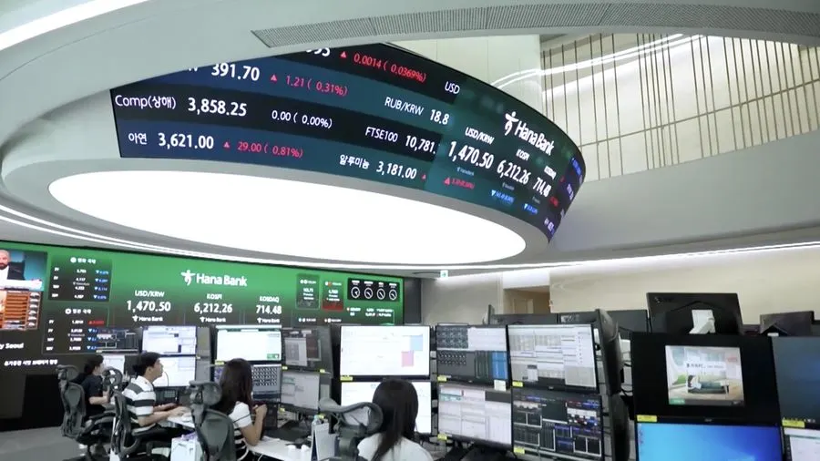 Bursa Asia Masuk Zona Merah Tertekan Obligasi AS & Harga Minyak