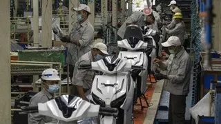 Menakar Pemulihan PMI Manufaktur Indonesia dan Dampaknya bagi Pencari Kerja