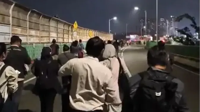 Penanganan Disrupsi Bus Mogok Transjakarta Koridor 13 di Jalur Layang