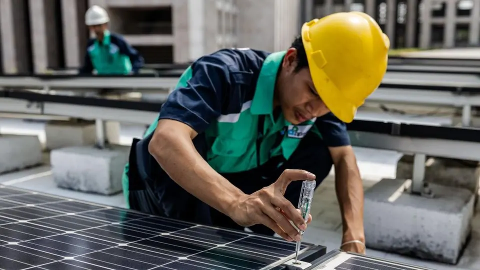 Panel Surya RI Masuk Pasar AS Digetok Tarif Tinggi hingga 173%!