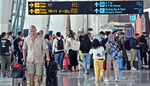 Bandara Soetta Ditutup Sementara, InJourney Sediakan Bus Gratis ke 4 Kota