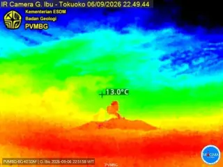 Gunung Ibu di Maluku Utara Erupsi, Kolom Abu Teramati Setinggi 500 Meter