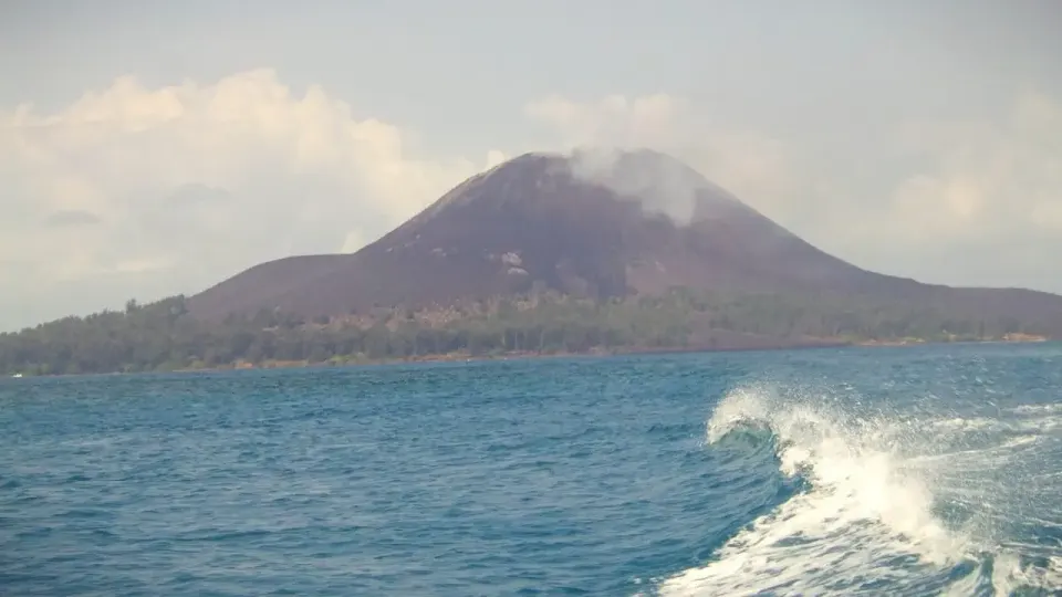 BMKG Ungkap Hasil Pantauan Tsunami di Selat Sunda