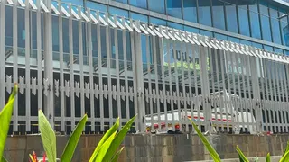 Rencana Pemprov DKI Jakarta Tertibkan Pagar Tinggi di Kawasan Mal dan Perkantoran