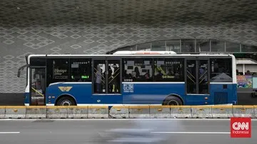 Penjelasan Transjakarta Terkait Penurunan Penumpang Diduga Bau Badan di Kampung Melayu