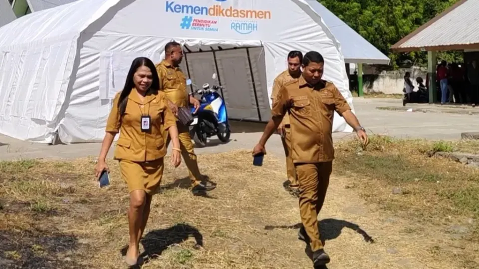 Gempa Rusak Sekolah, 618 Siswa SMPN 1 Maumere Direlokasi