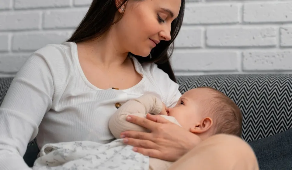 Waspada Tanda Penyakit Jantung Bawaan pada Bayi, Sulit Menyusu hingga Sesak Napas
